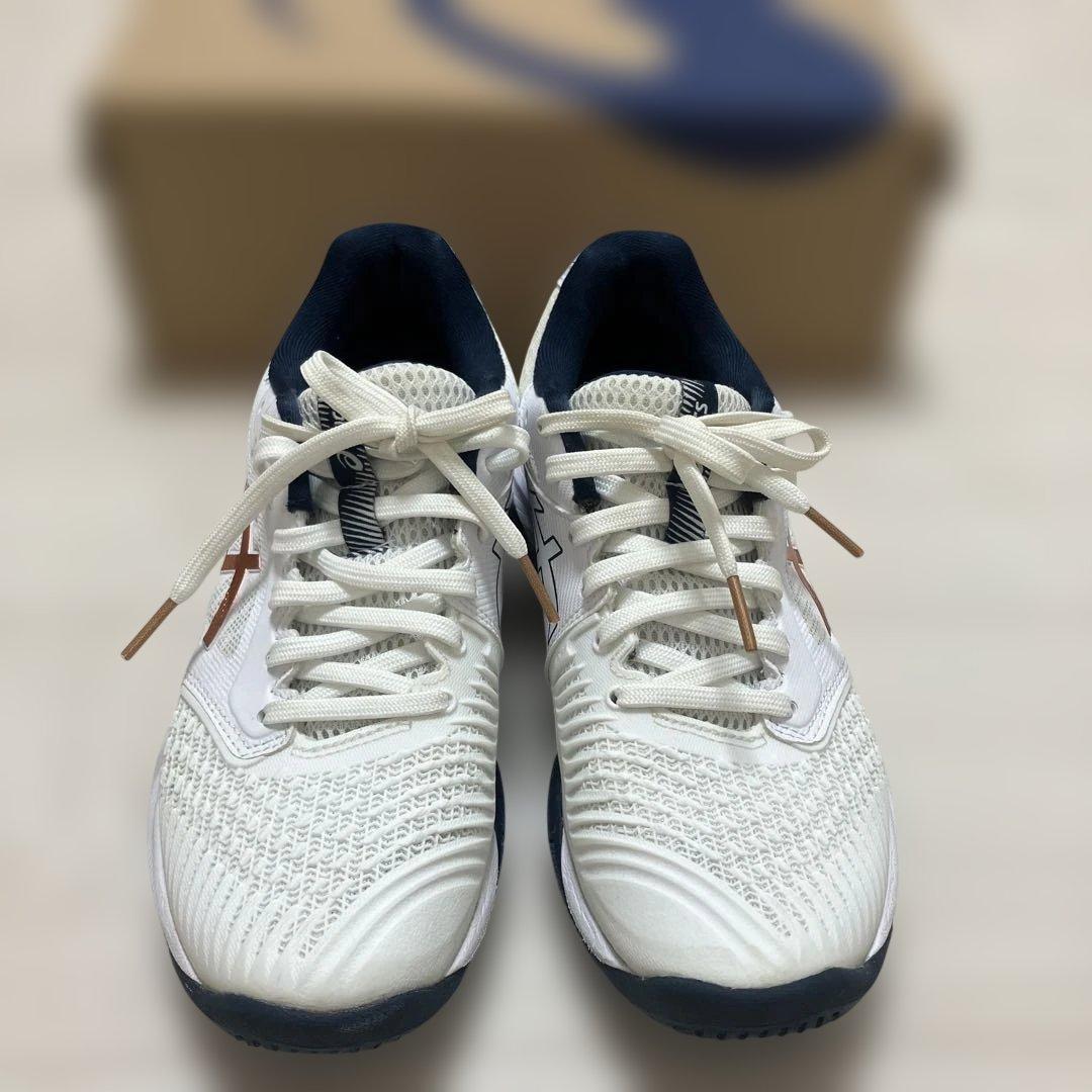 ASICS バレーボールシューズ ホワイト/ネイビー/ゴールド　24.5cm