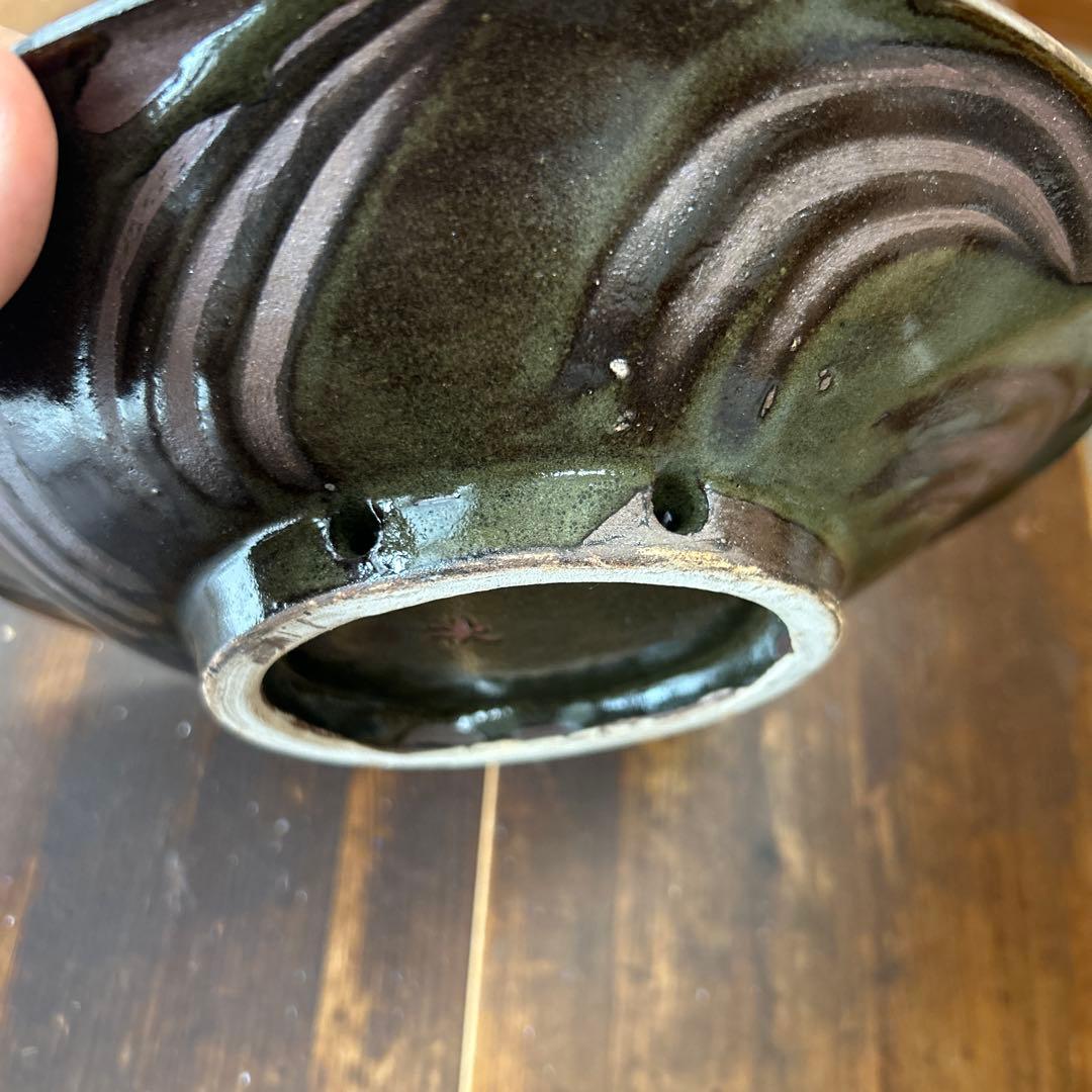 沖縄　やちむん　人間国宝　金城次郎　魚エビ　重ね焼　壺屋焼　魚紋　七寸皿　飾り皿