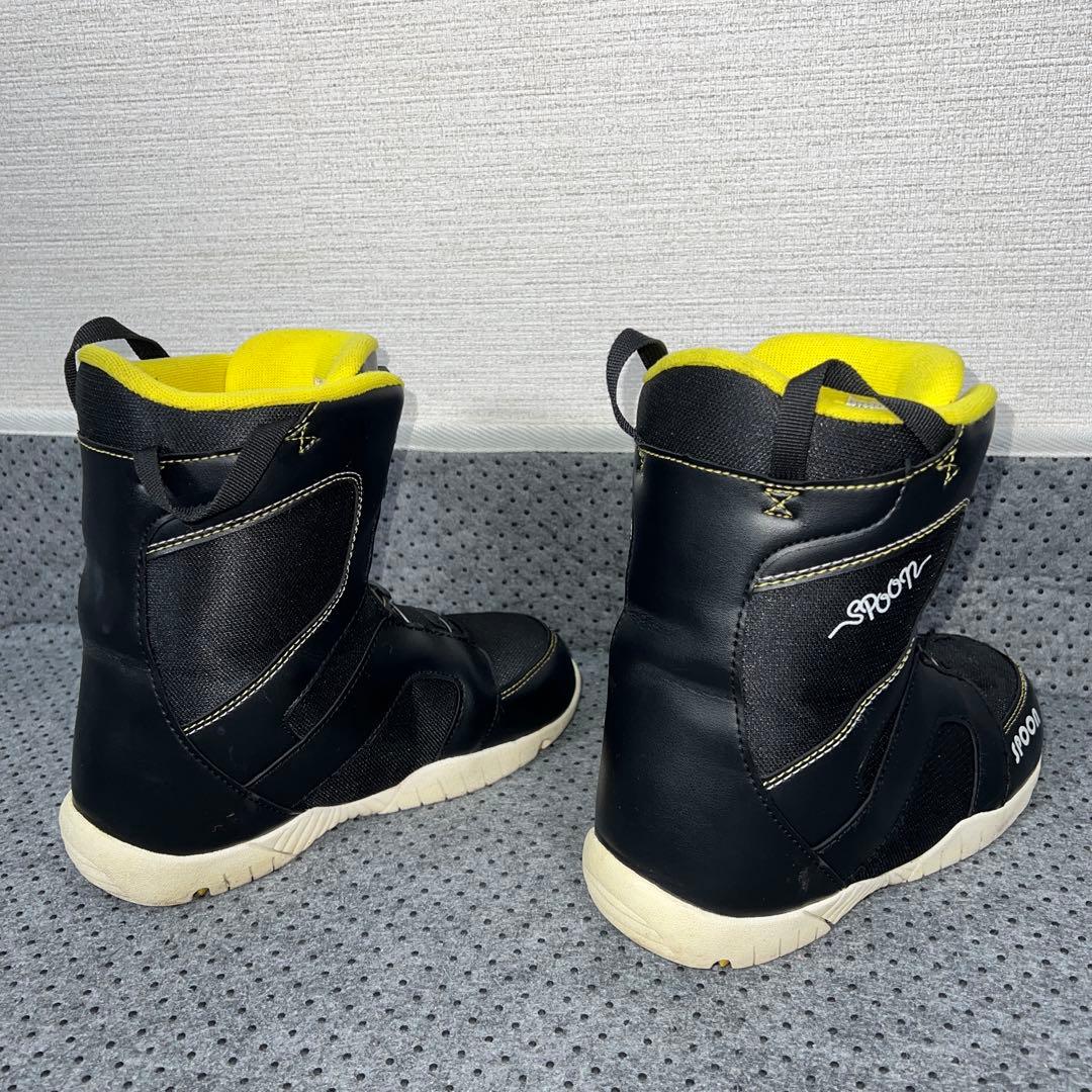 １０回使用 キッズスノーボード 120cm IGNIO×バイン×ブーツ