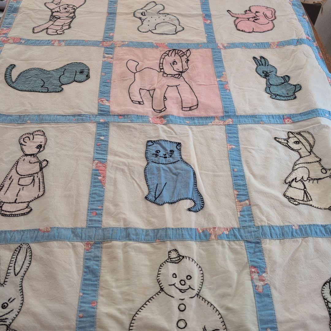 パッチワークキルト　アンティークキルト　動物柄