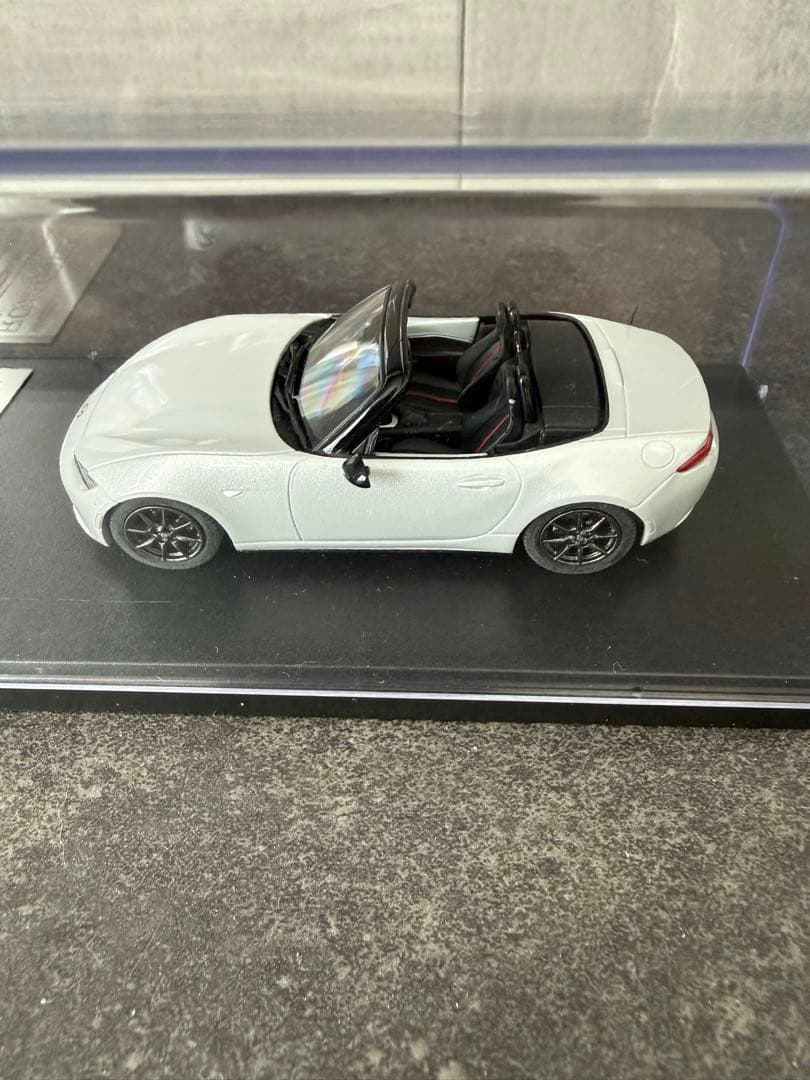 【美品】　マツダ　NDロードスター　1/43スケール　ミニカー