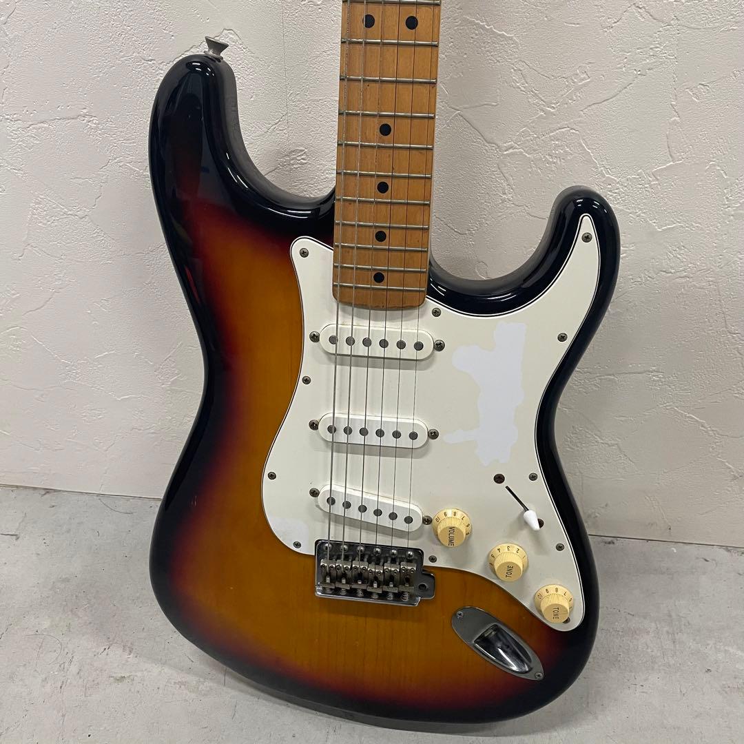 Fender フェンダー エレキギター STARTOCASTER R083703