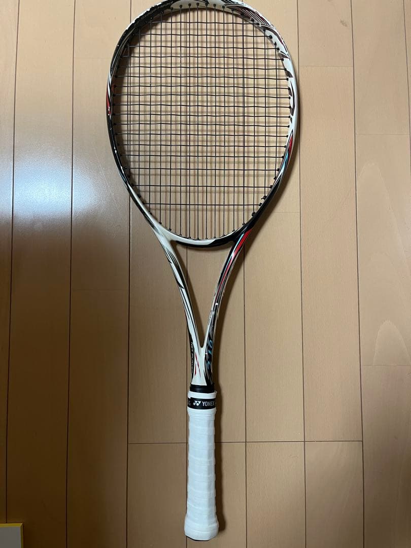 テニスラケット ホワイト ブラック レッド