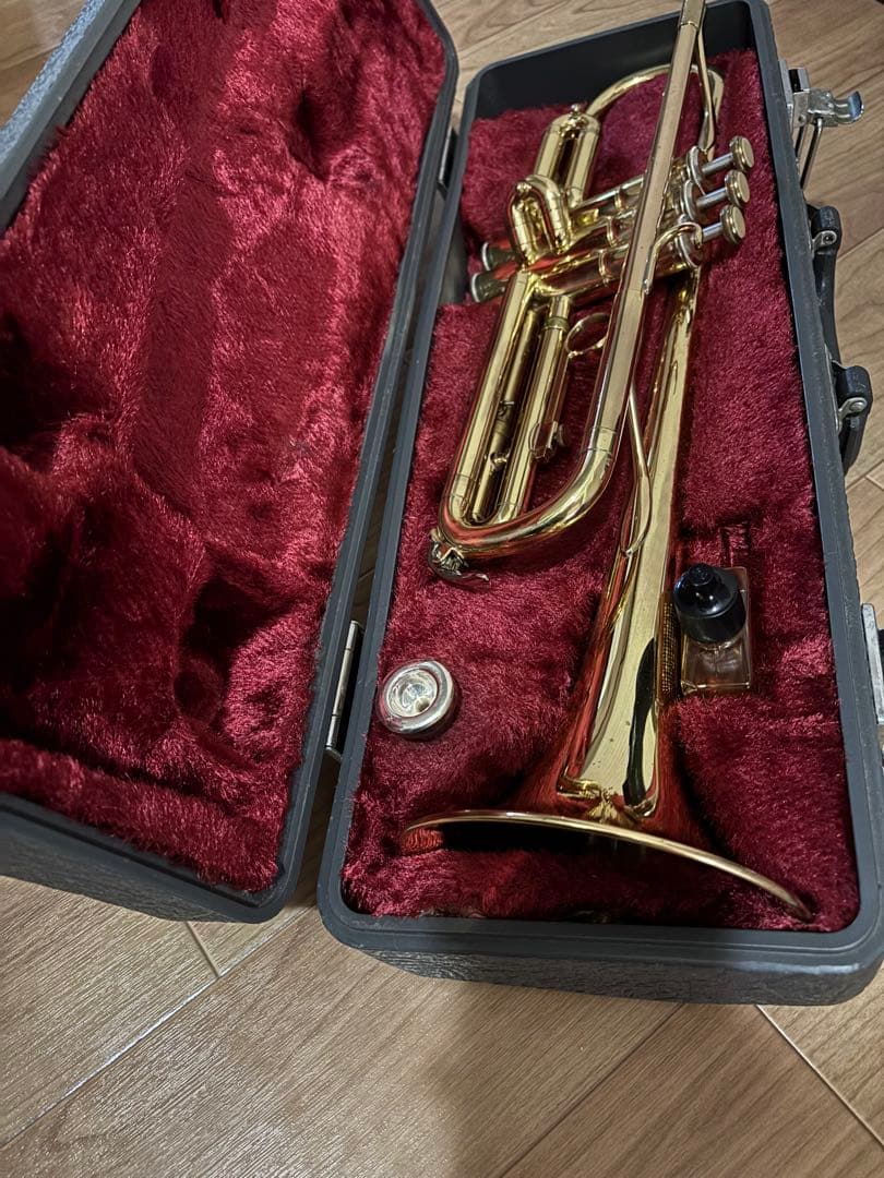 ヤマハ　ゴールドトランペット 本体 ケース付き