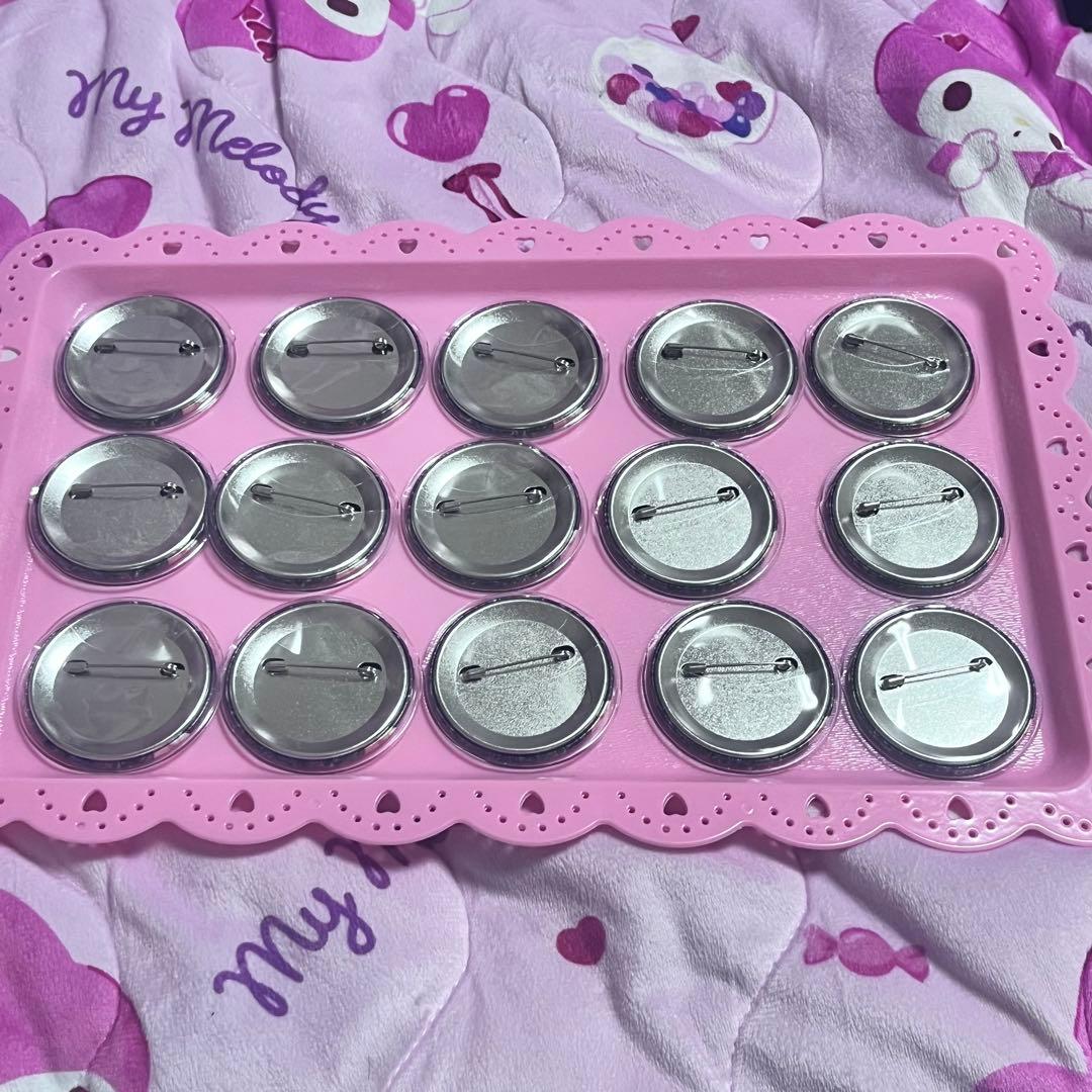 フルーレ・ガルシア あくねこ 誕生日 オーロラ 缶バッチ 30個 2025