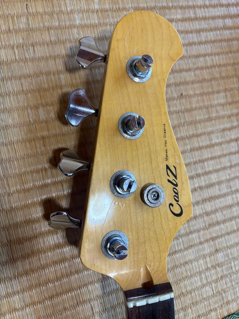 ベース CoolZ ZJB-1R / 3TS