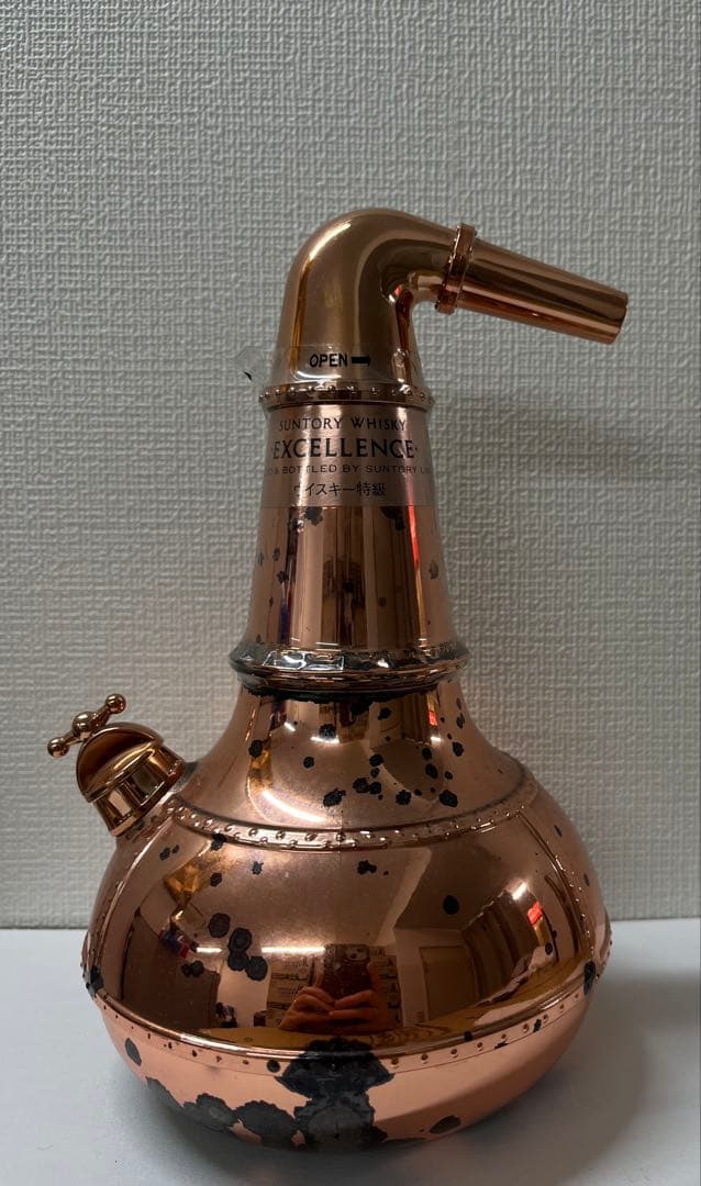 【未開栓・特級】サントリー古酒ポットスチル型ボトル ウイスキー760ml 43%