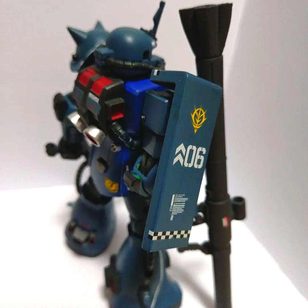 HG 1/144 ザクII　 カスタム済み塗装完成品