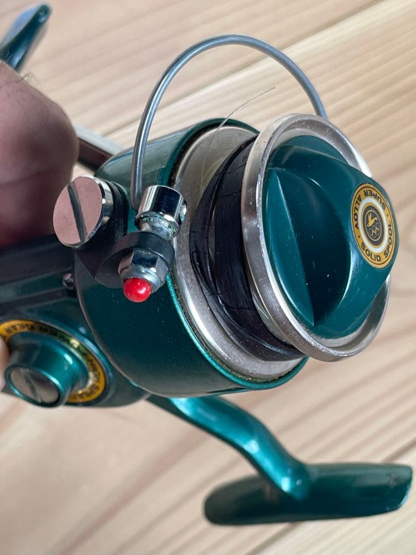 美品70年代オリムピックのエメラルド350スピニングリール スプーンルアーセット