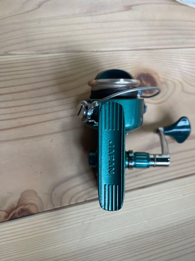 美品70年代オリムピックのエメラルド350スピニングリール スプーンルアーセット