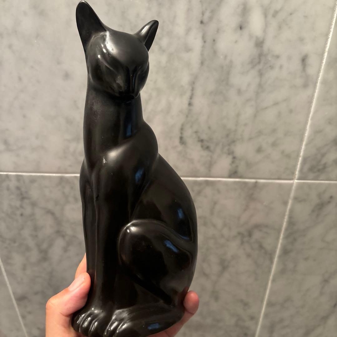 1970-80年代ビンテージ　スマートな体型でとても雰囲気があるアートな猫の陶器