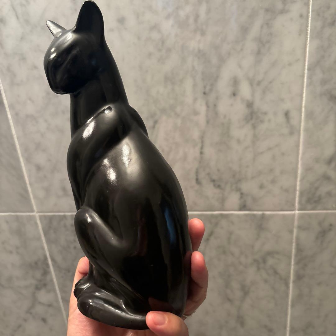 1970-80年代ビンテージ　スマートな体型でとても雰囲気があるアートな猫の陶器