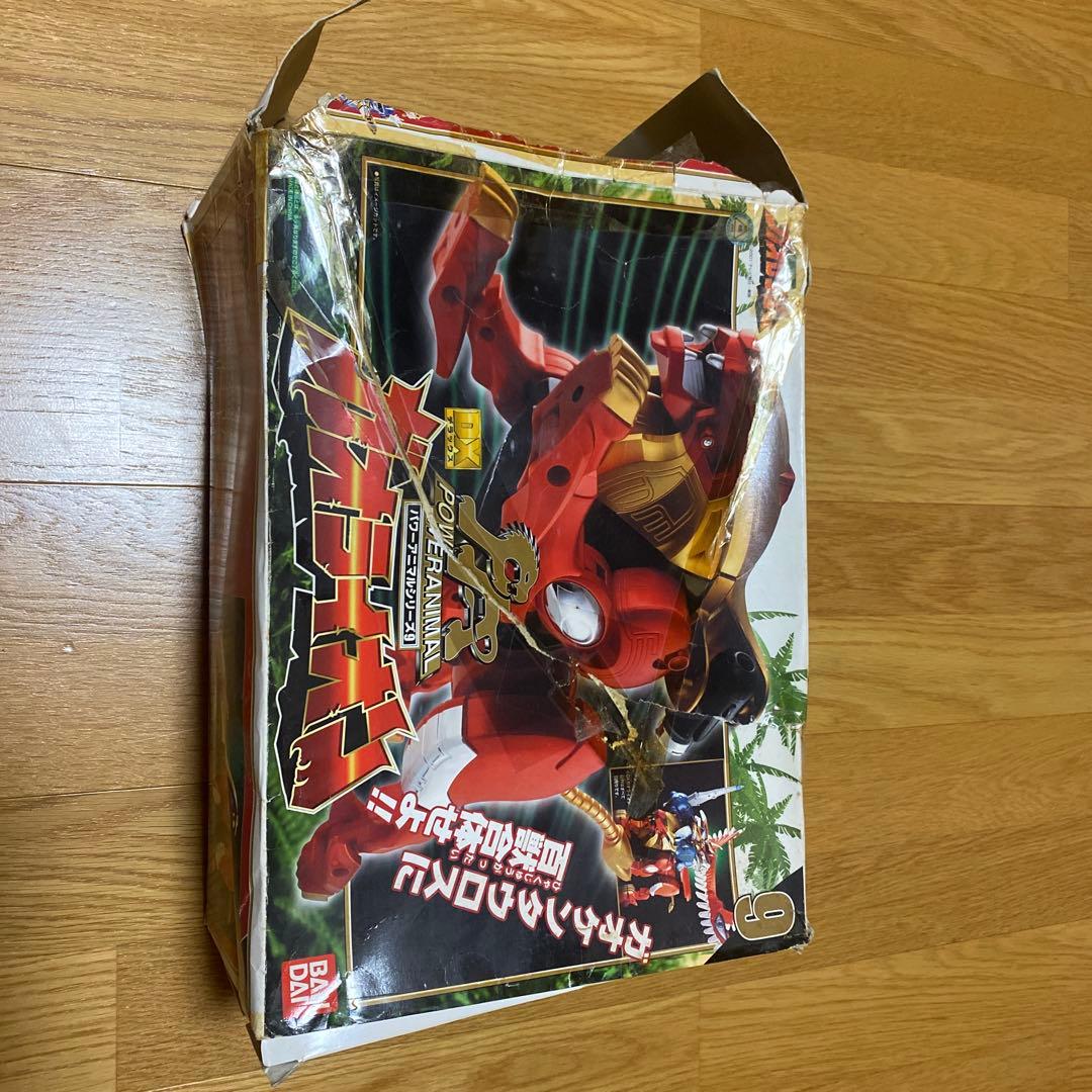 ガオレンジャー　ガオライオン　本体美品　部品欠品あり