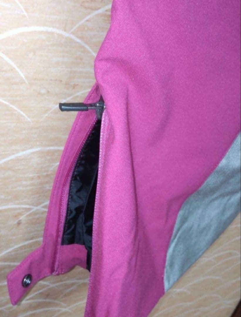 a 新品タグ付き Gold Win ゴールドウィンパンツ