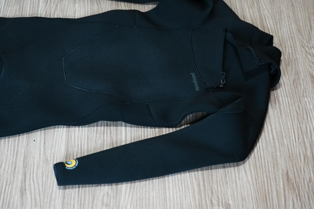 美品 パタゴニア ユーレックス・ウェットスーツ 3mmフルスーツ 大きめMサイズ