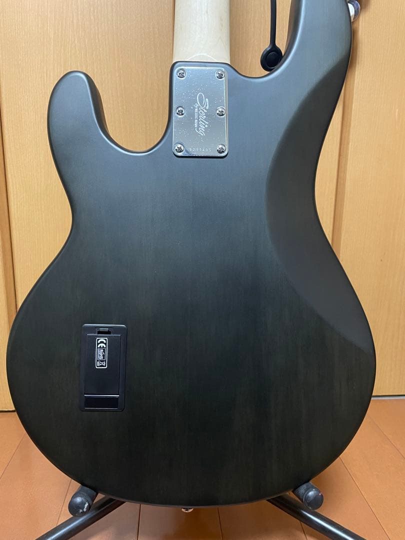 【超美品】sterling by musicman stingray