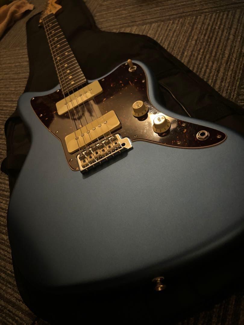 ギター fender american performer jazzmaster LPB