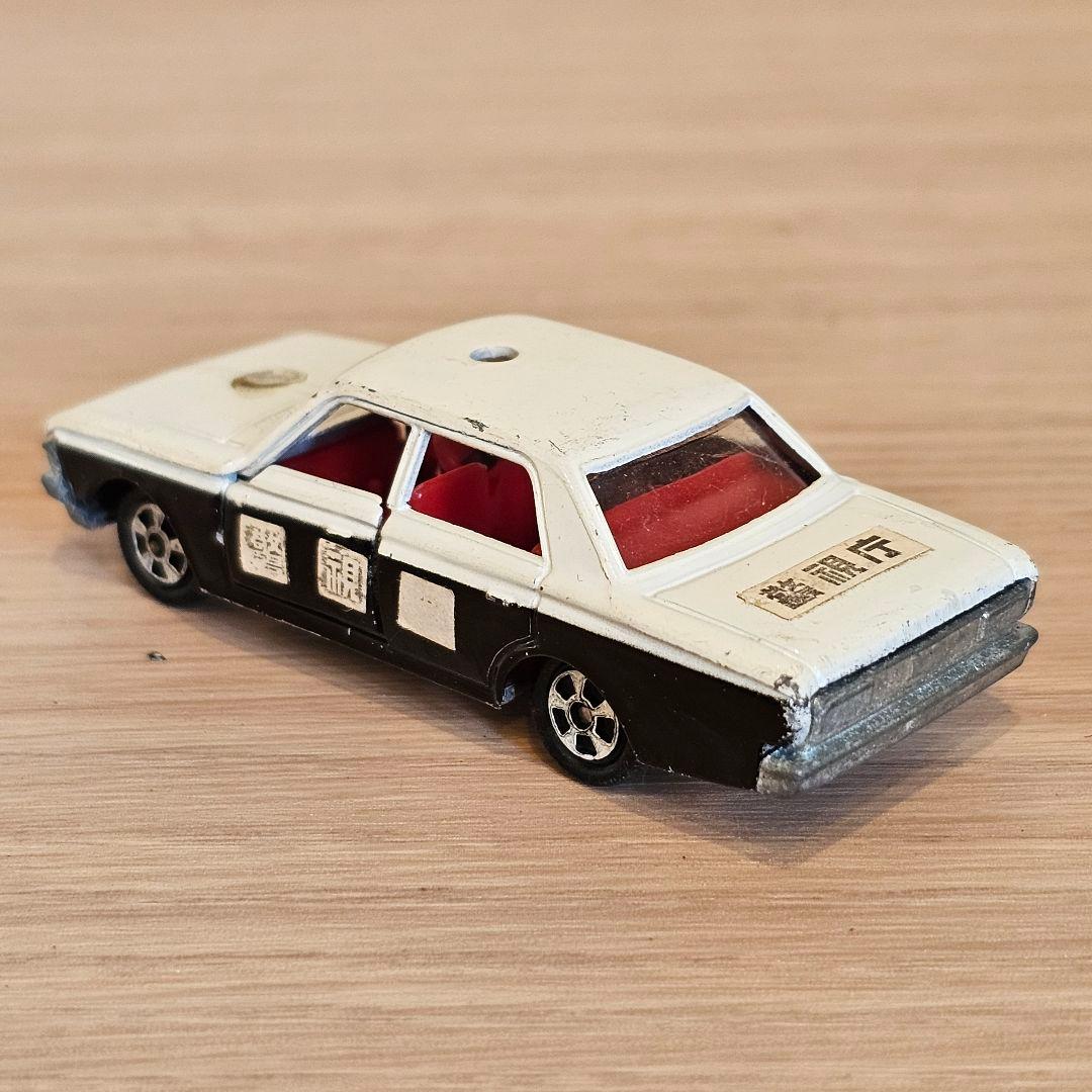 【トミカ】No.4 トヨタ クラウン パトロールカー 1Aホイール 日本製