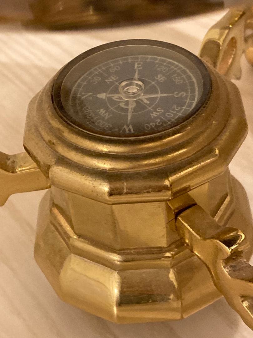 地球儀　方位磁石付き　天然石　インテリア