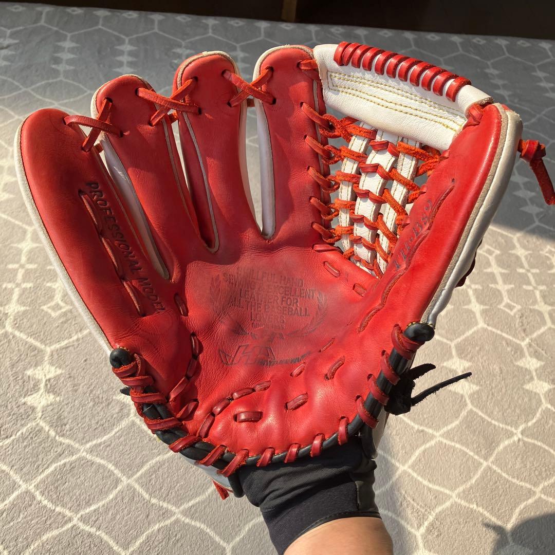 【最終お値引き 3/16まで】ハタケヤマ　軟式グローブ　外野手用　左投げ