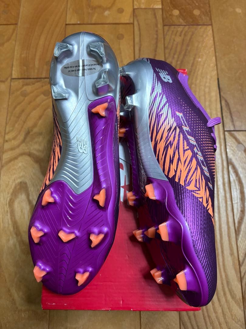 新品　超大特価　ニューバランス　フューロン V8 ELITE FG 28cm