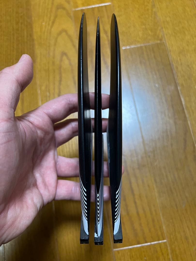 futures DHD Medium サーフボードフィン