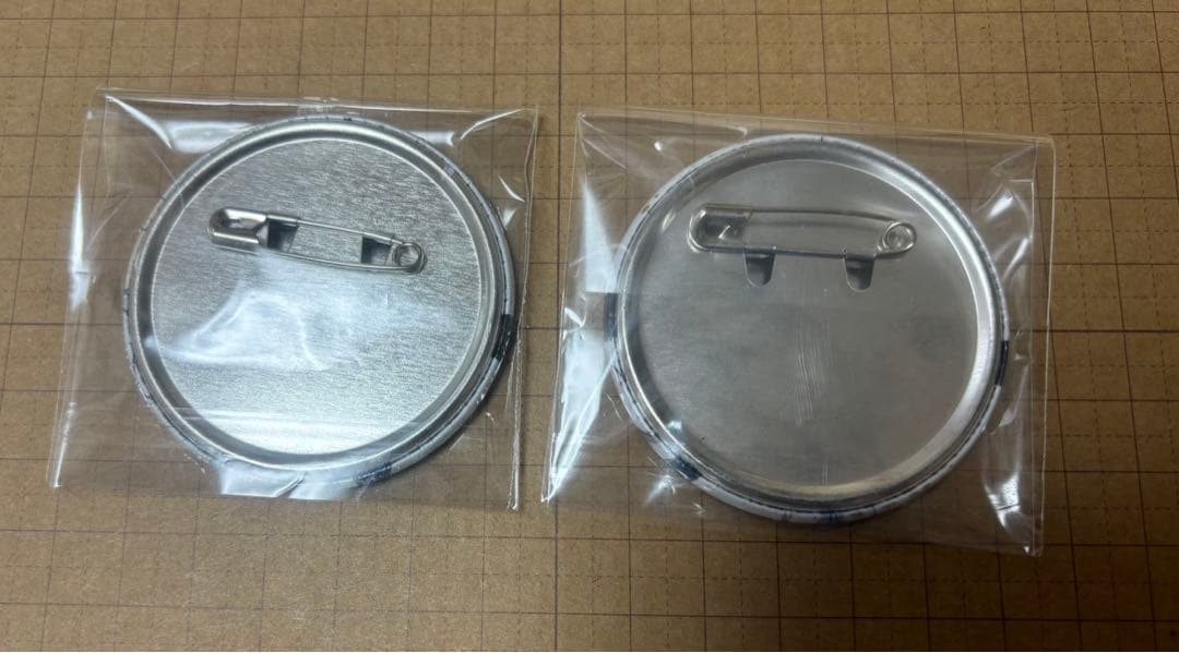 文豪ストレイドッグス 文スト　学スト　中原中也　缶バッジ　太宰治