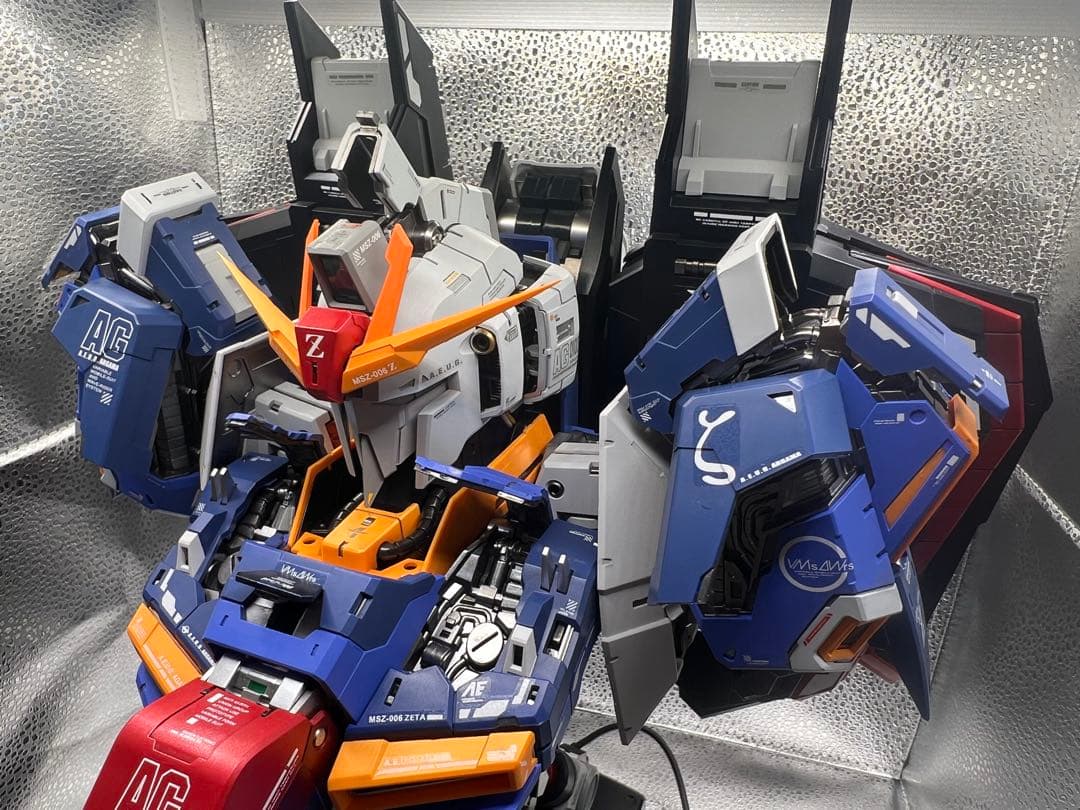 【海外製】Zガンダム1/35ガンプラLED発光(完成品)