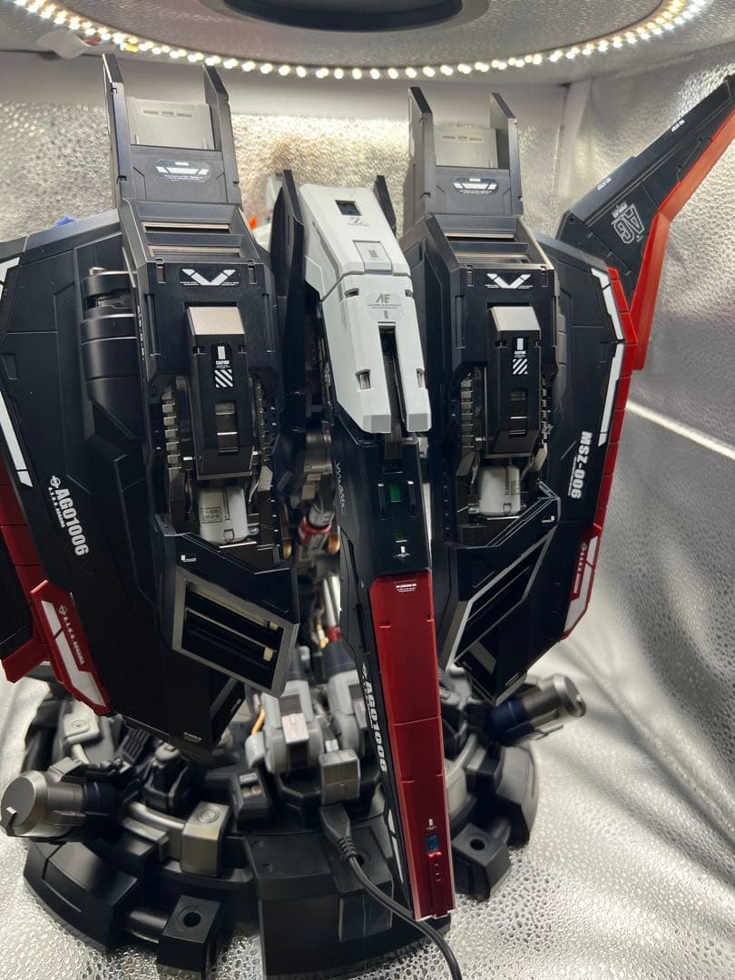 【海外製】Zガンダム1/35ガンプラLED発光(完成品)