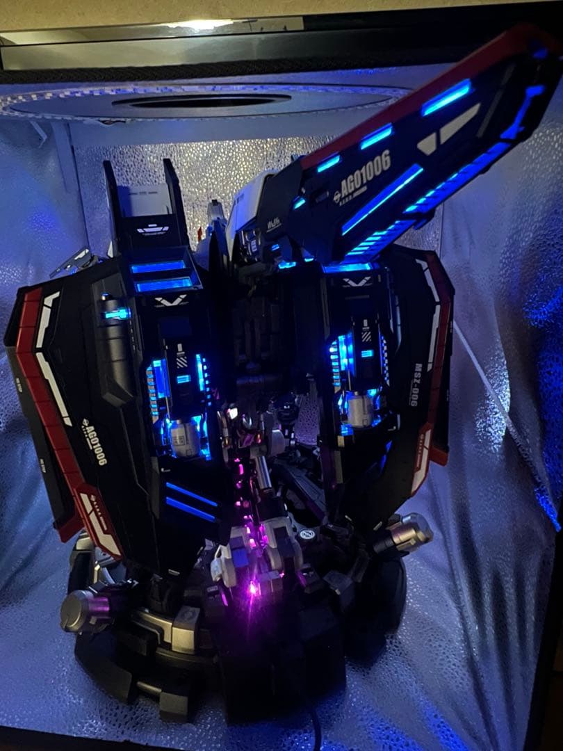 【海外製】Zガンダム1/35ガンプラLED発光(完成品)