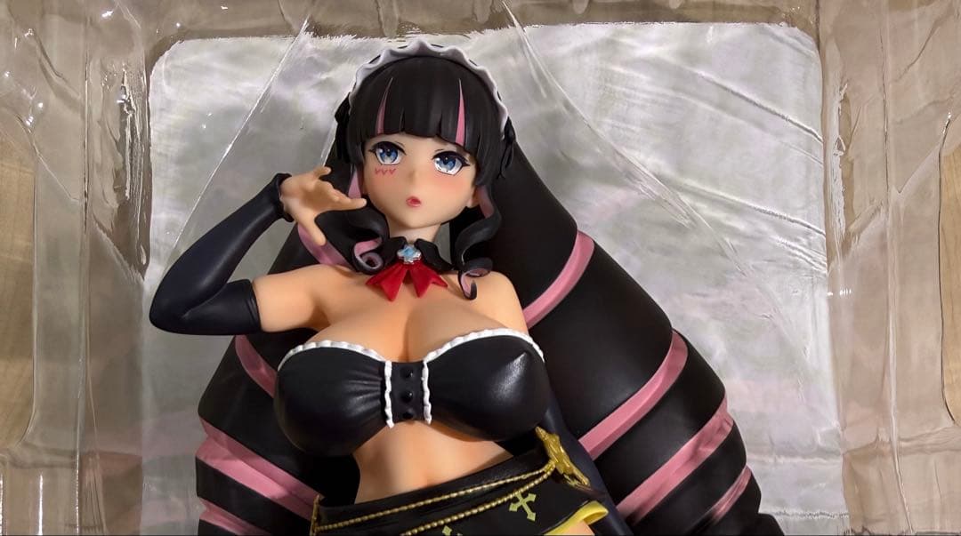 Q-sixディープウェブ・アンダーグラウンド 二代目 1/7 PVC完成品