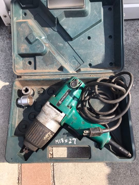 電動インパクトレンチ