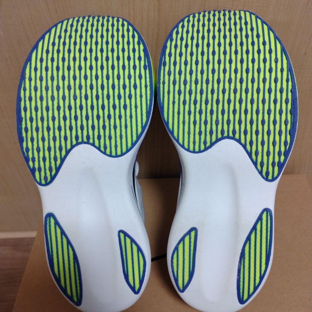 26.5cm Mizuno　ハイパーワープピュア