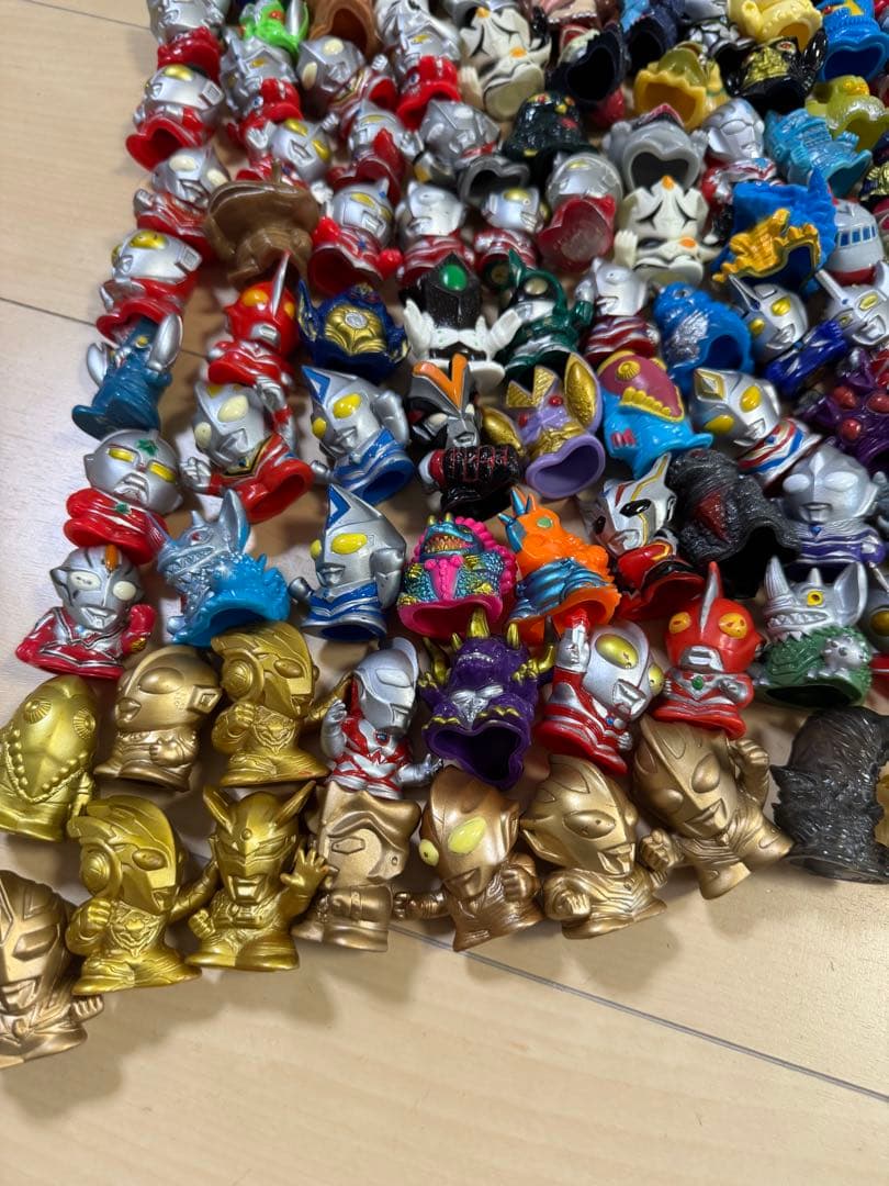 ウルトラマン　ウルトラ怪獣　指人形　フィギュア　等　まとめ売り　昭和　レトロ