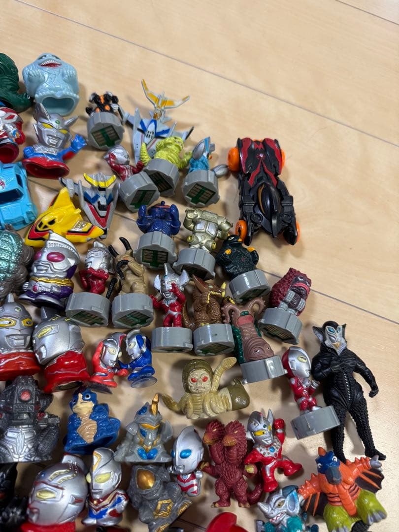 ウルトラマン　ウルトラ怪獣　指人形　フィギュア　等　まとめ売り　昭和　レトロ