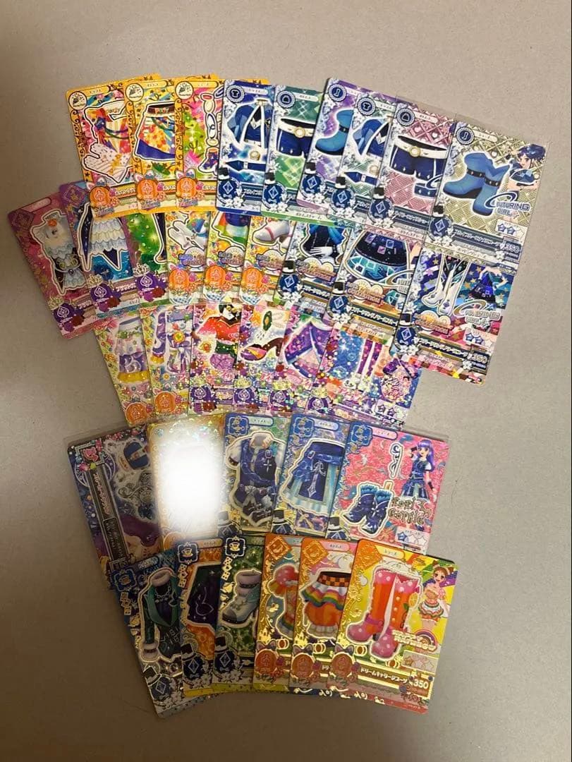 相場3万円分・初期レア多数】アイカツカード まとめ売り セット 引退品 お得