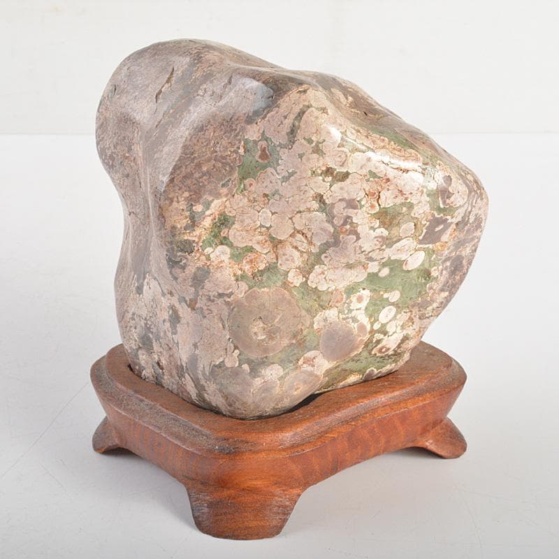 天然石　鑑賞石　梅花石　置物　重さ約1742g　唐木台付　C　R7035