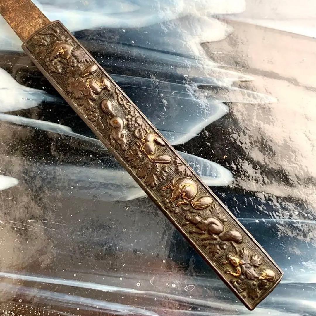 小柄小刀　動物図小柄袋　刀装具(15cm以下の合法サイズ）