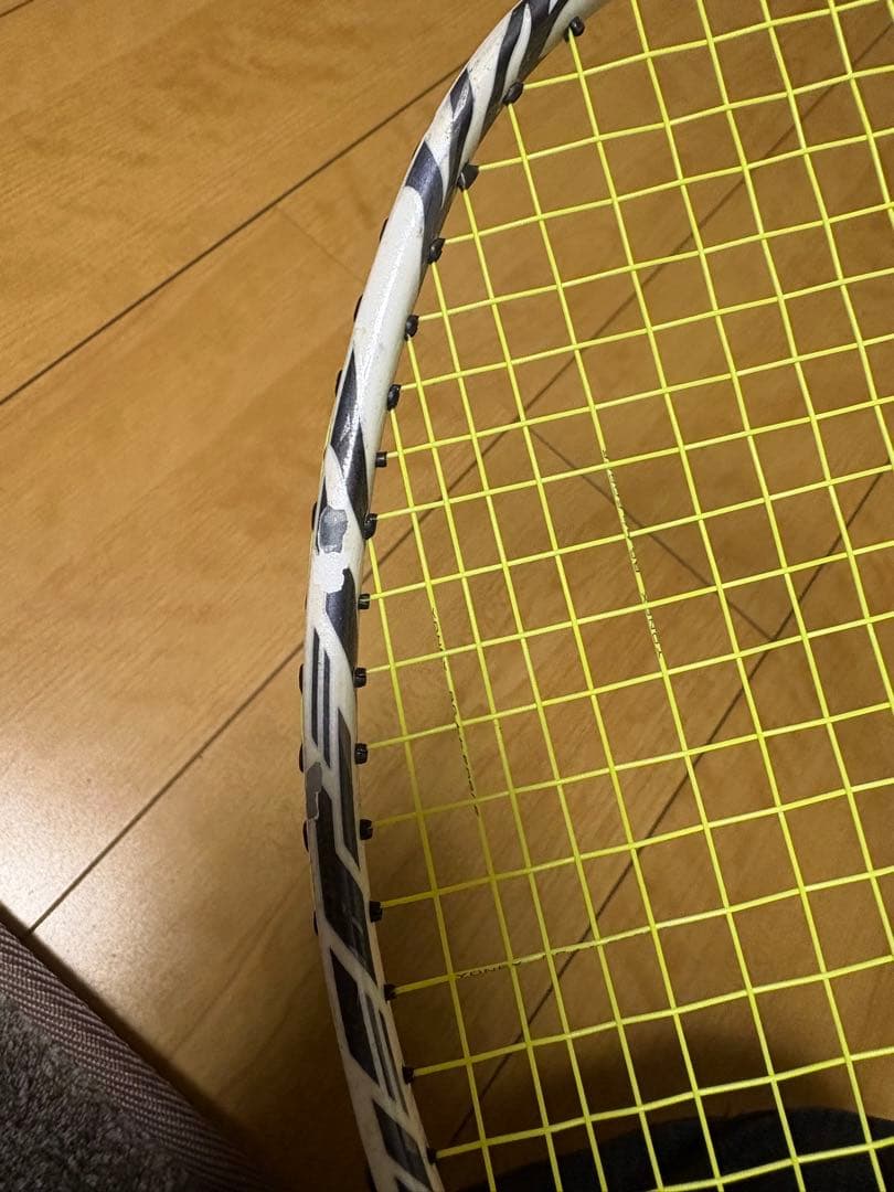 バドミントンラケット3つ