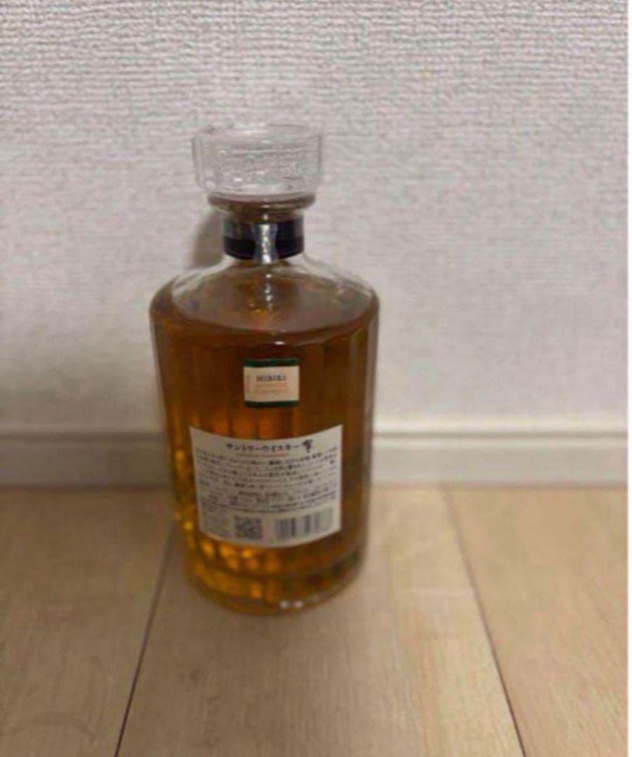 響ウイスキー 700ml