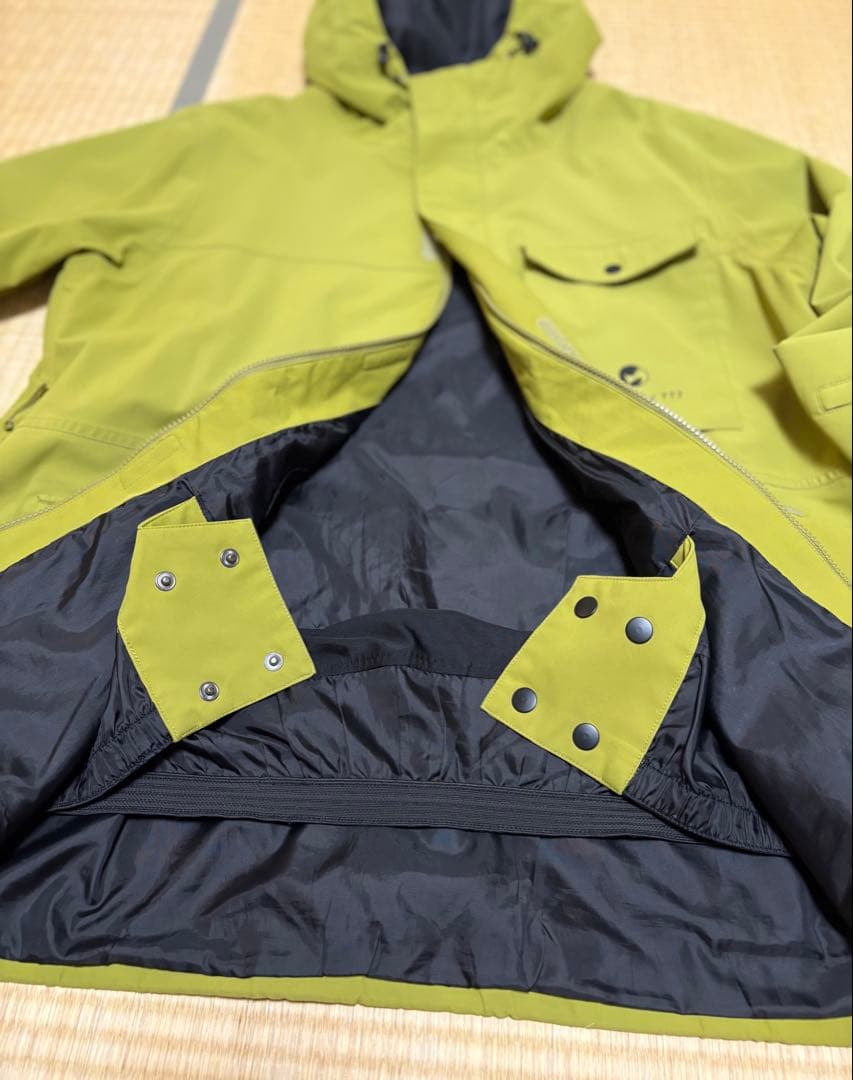 nomadik ノマディック 777 XL 上下セット　スノーボードウェア