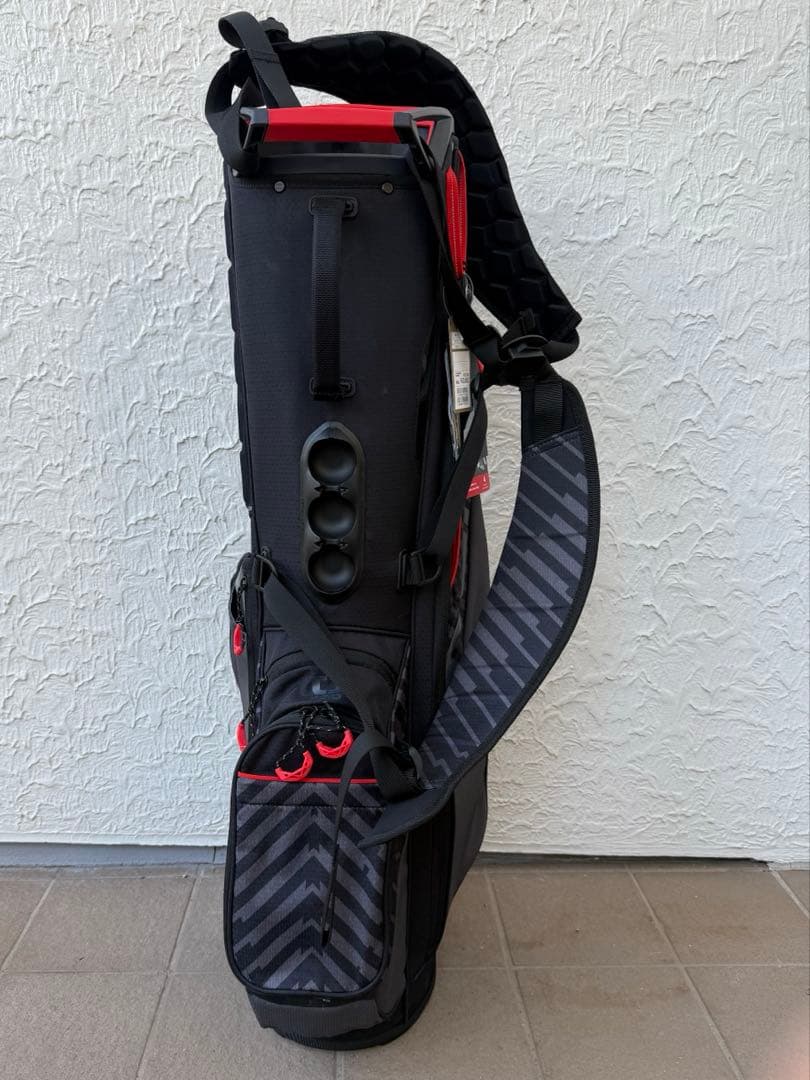 【新品・未使用】OGIO オジオ スタンド式 キャディバッグ 9インチ　フード付