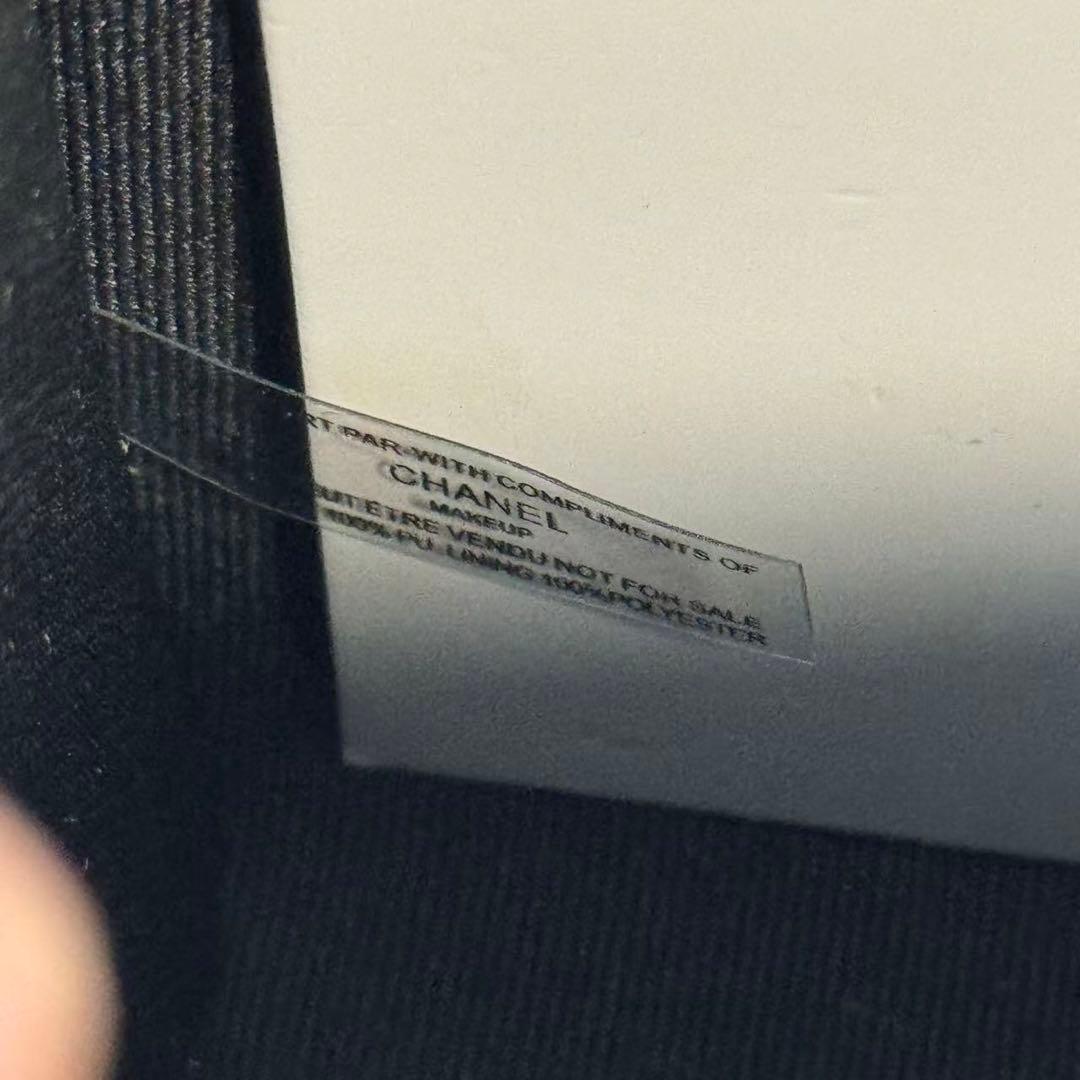 値下げしました！ノベルティ キルティング ショルダーバッグ ブラック VIP限定