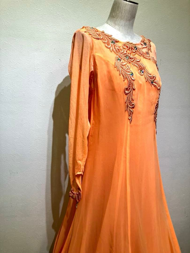 社交ダンス　スタンダードドレス　モダンドレス　オレンジ　スパンコール　刺繍