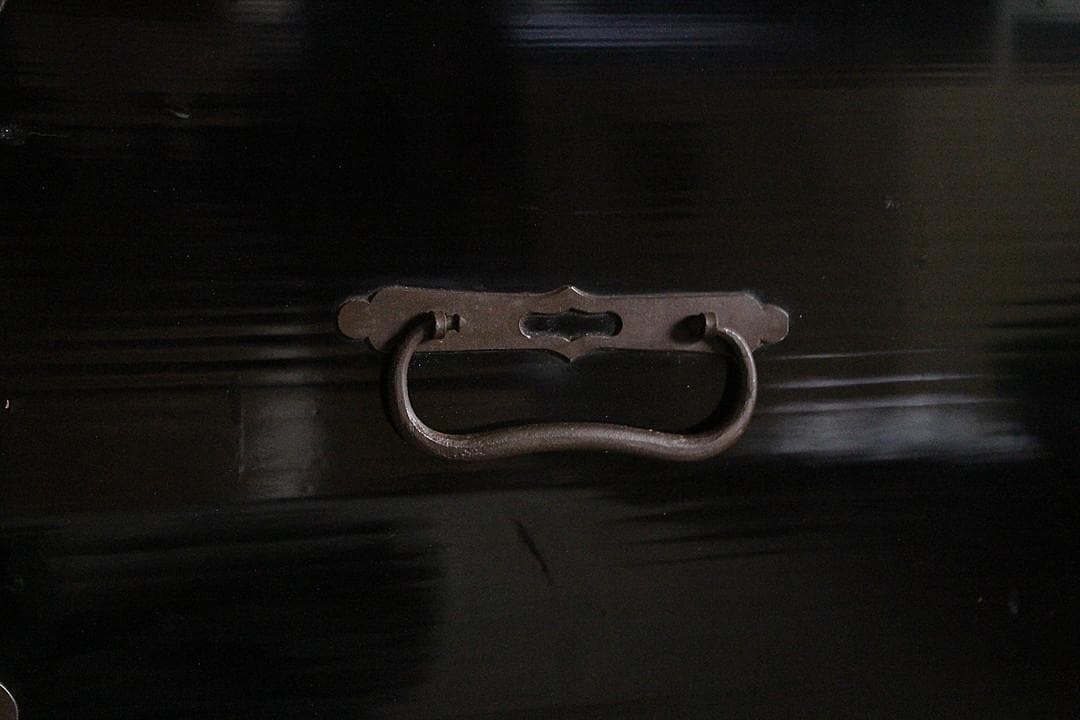 綺麗な丸金具庄内箪笥　2段　タンス　収納　古家具　古民家　時代家具