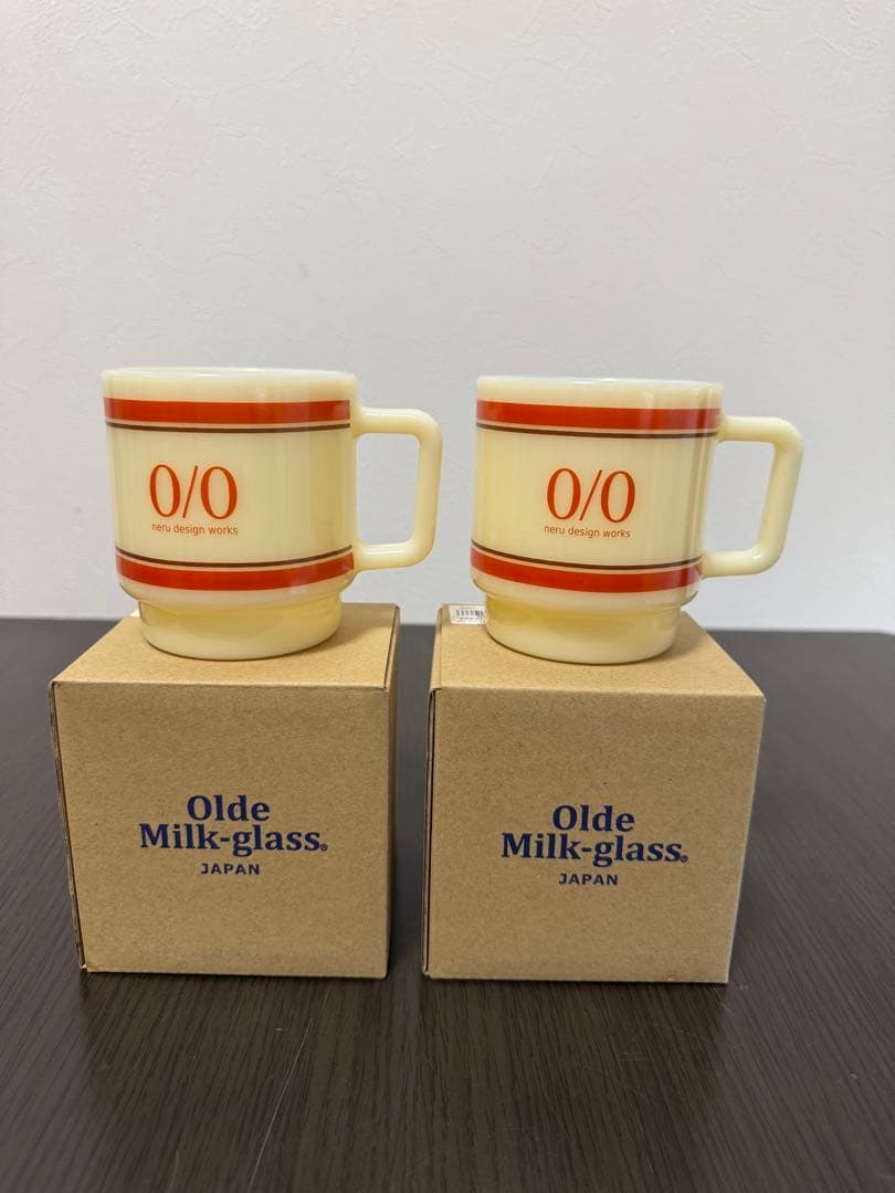 ネルデザインワークス　ミルクグラス2個セット　箱付き