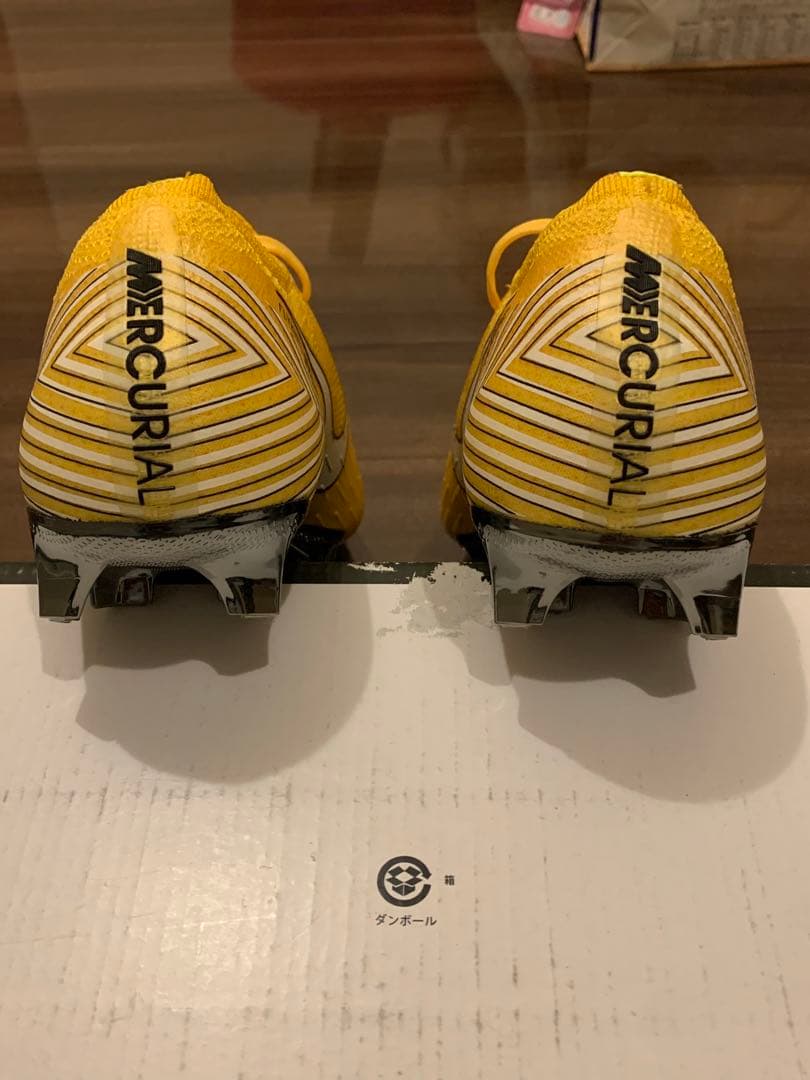 ナイキ マーキュリアル ヴェイパー 12 エリート NJR