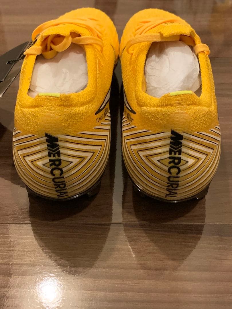 ナイキ マーキュリアル ヴェイパー 12 エリート NJR