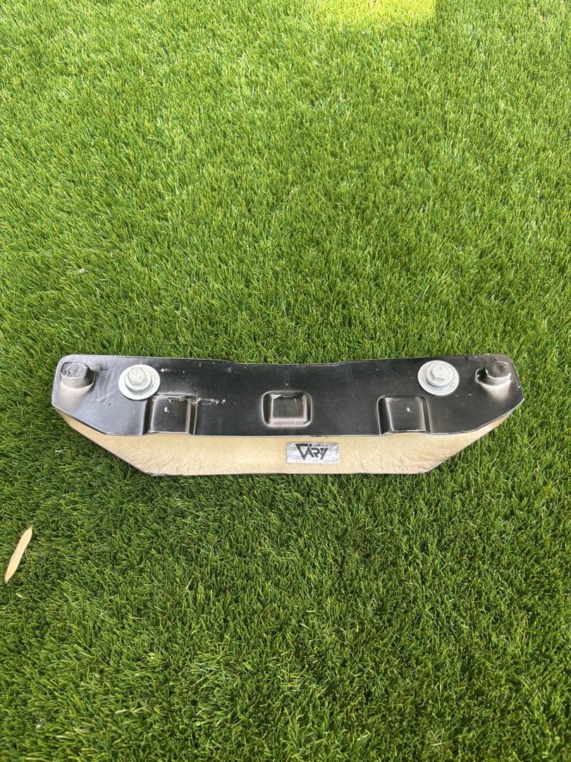 GARAGE VARY ナンバーステー　MAZDA3ファストバック