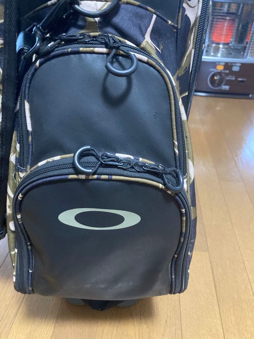やぁちゃん　OAKLEY 迷彩柄 カモ柄　キャディバッグ